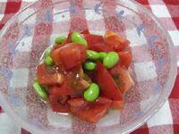 トマトと枝豆のサラダの画像